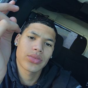 Meet your Posher, Jalen